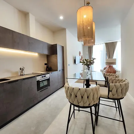 Huerta Mid-term Apartment