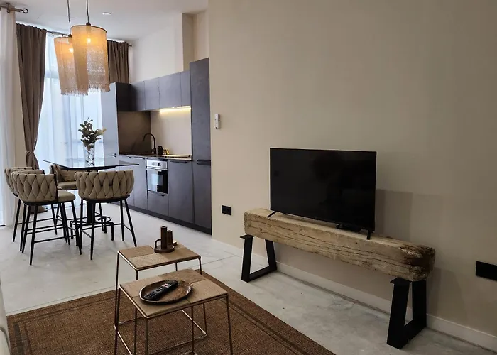 Apartment Md Pare Presentat