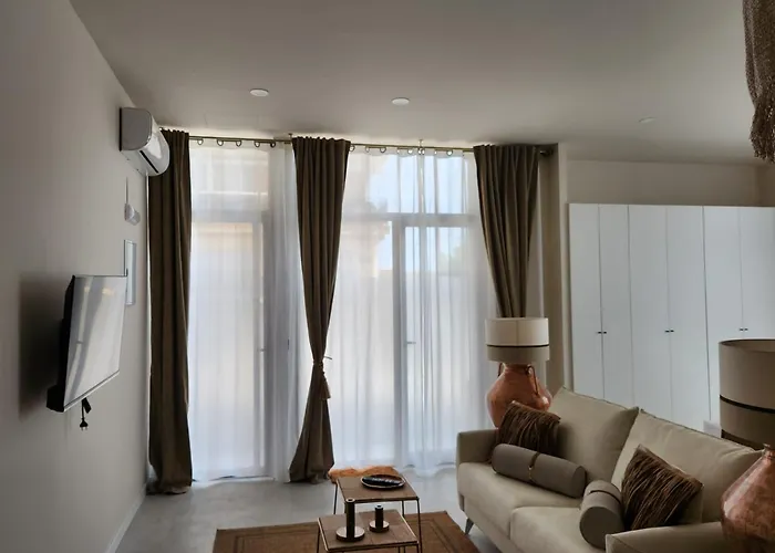 Md Pare Presentat Apartment