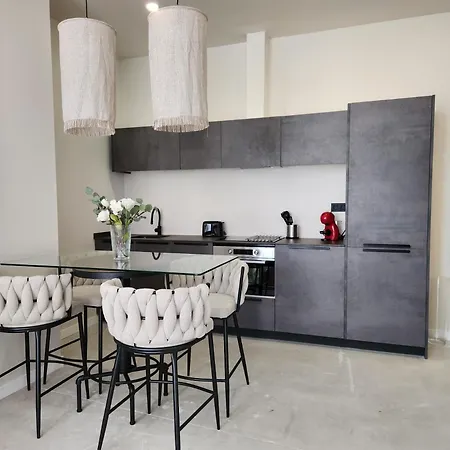 Md Pare Presentat Apartman Valencia